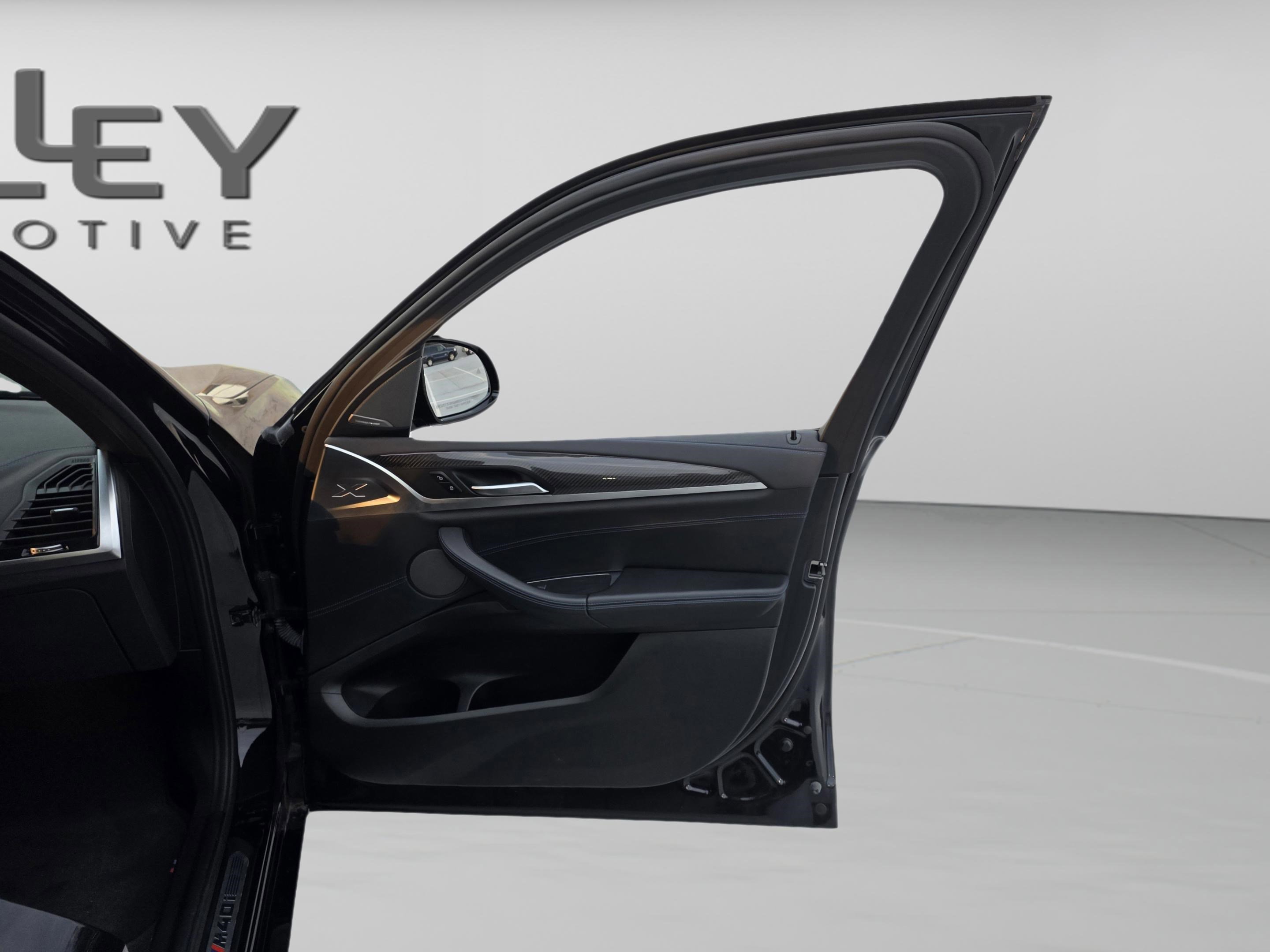 Used 2020 BMW X3 M40i w/ Executive Package image 32