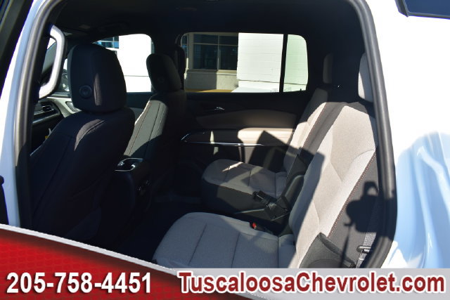 New 2027 Chevrolet Traverse LT FWD image 18