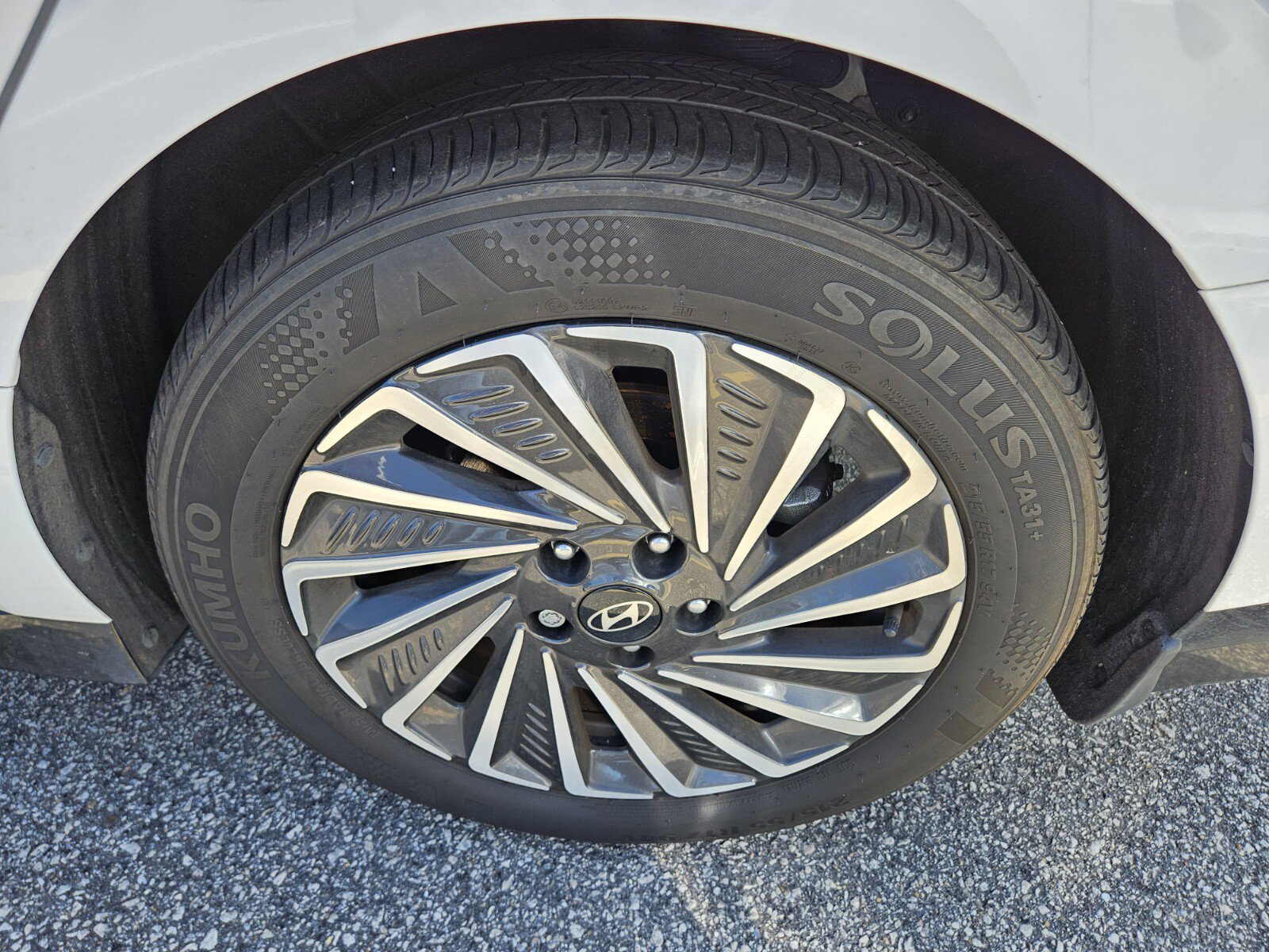 Used 2024 Hyundai Sonata SEL FWD image 8