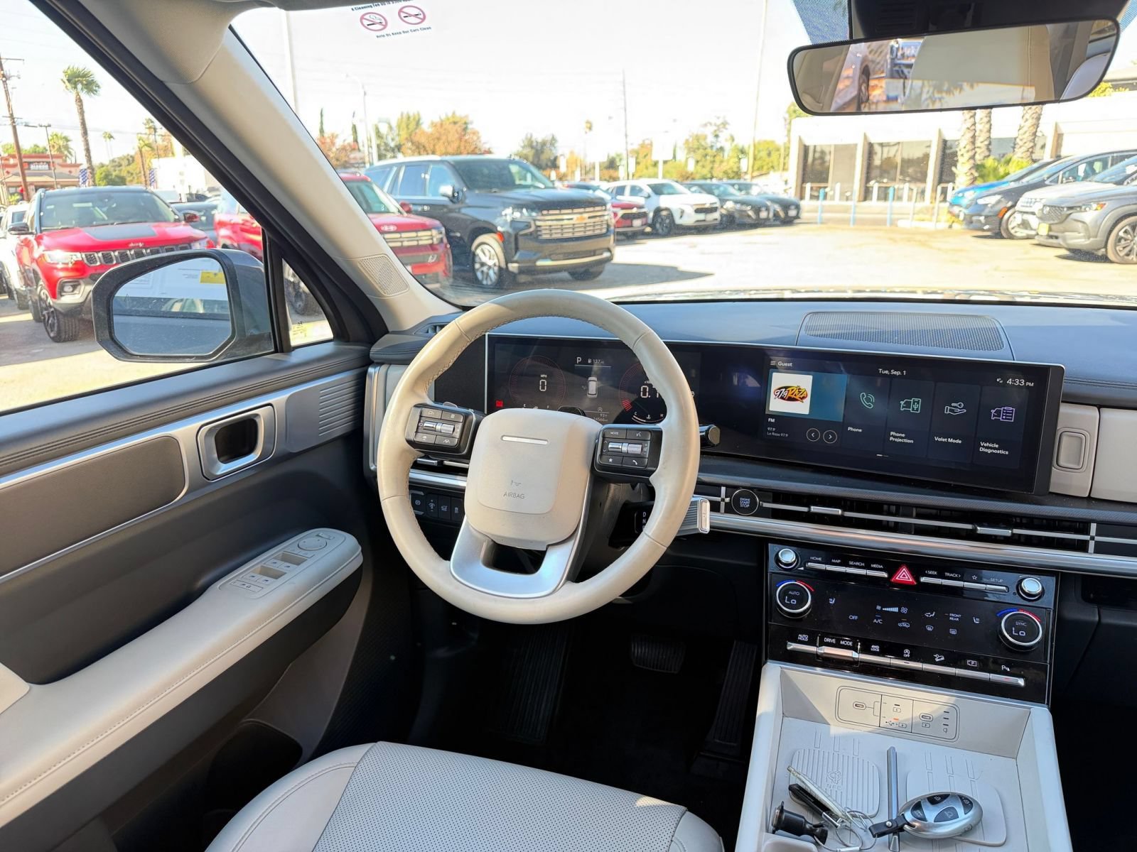 Used 2026 Hyundai Santa Fe SEL AWD/4WD image 36