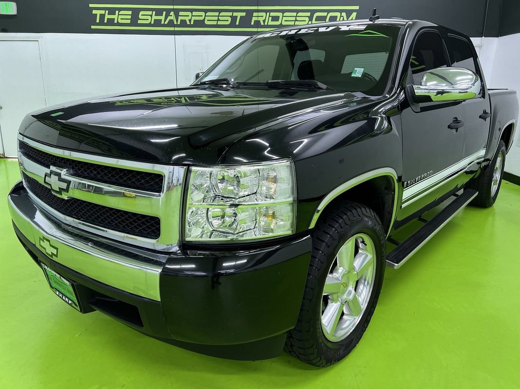 Used 2007 Chevrolet Silverado 1500 LT w/ Towing Package AWD/4WD image 5