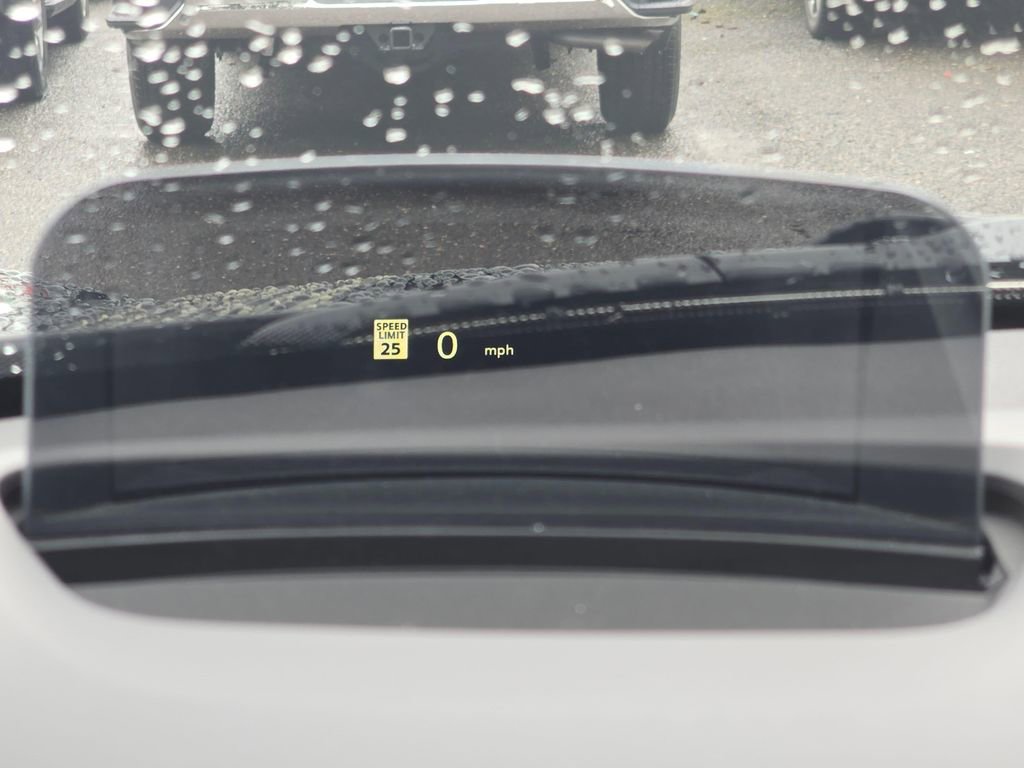 Used 2024 MINI Cooper SE w/ MINI Resolute Edition image 30