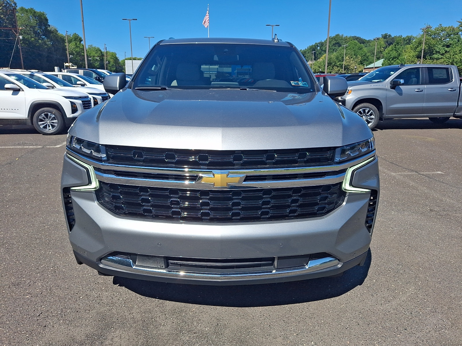 Used 2023 Chevrolet Tahoe LS w/ Driver Alert Package AWD/4WD image 2