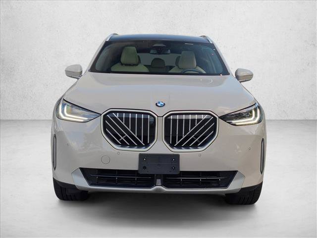 Certified 2025 BMW X3 xDrive30i w/ Premium Package AWD/4WD image 2