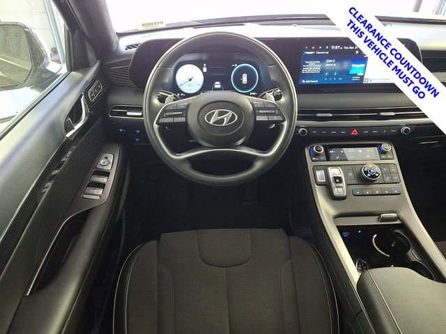 Used 2025 Hyundai Palisade Calligraphy AWD/4WD image 13