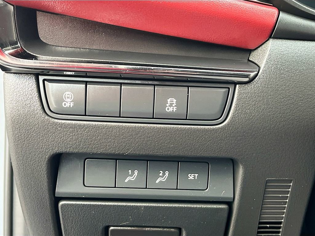 Used 2022 MAZDA MAZDA3 s FWD image 10