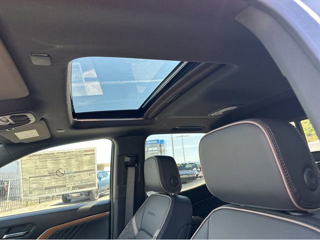 New 2026 GMC Canyon Denali AWD/4WD image 24