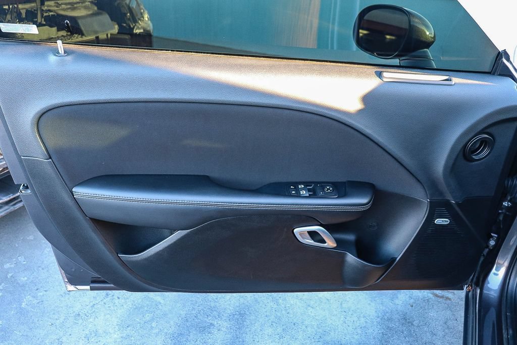 Used 2023 Dodge Challenger SXT RWD image 22