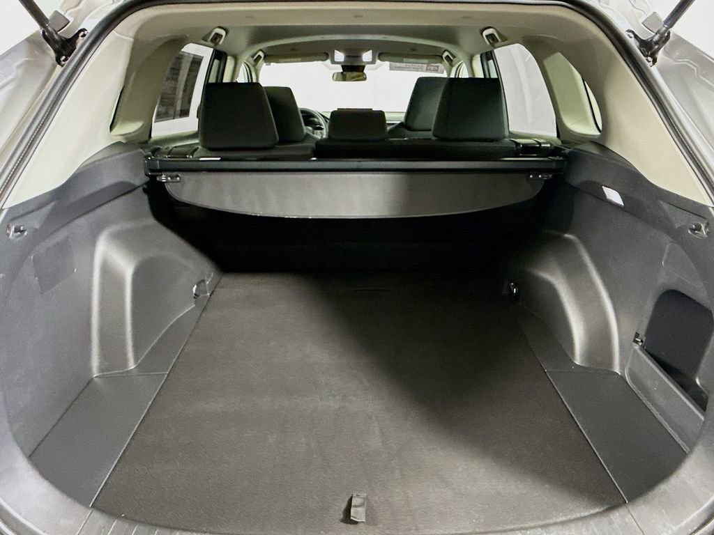 Certified 2023 Toyota RAV4 LE image 25