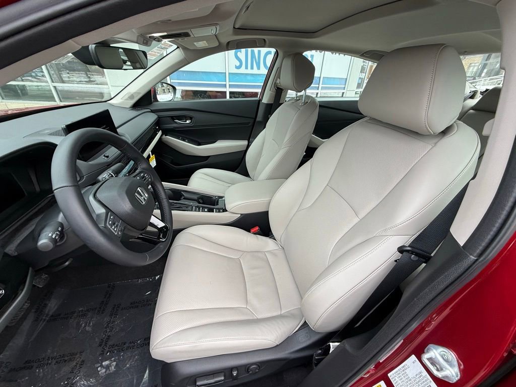 Certified 2025 Honda Accord EX-L image 8