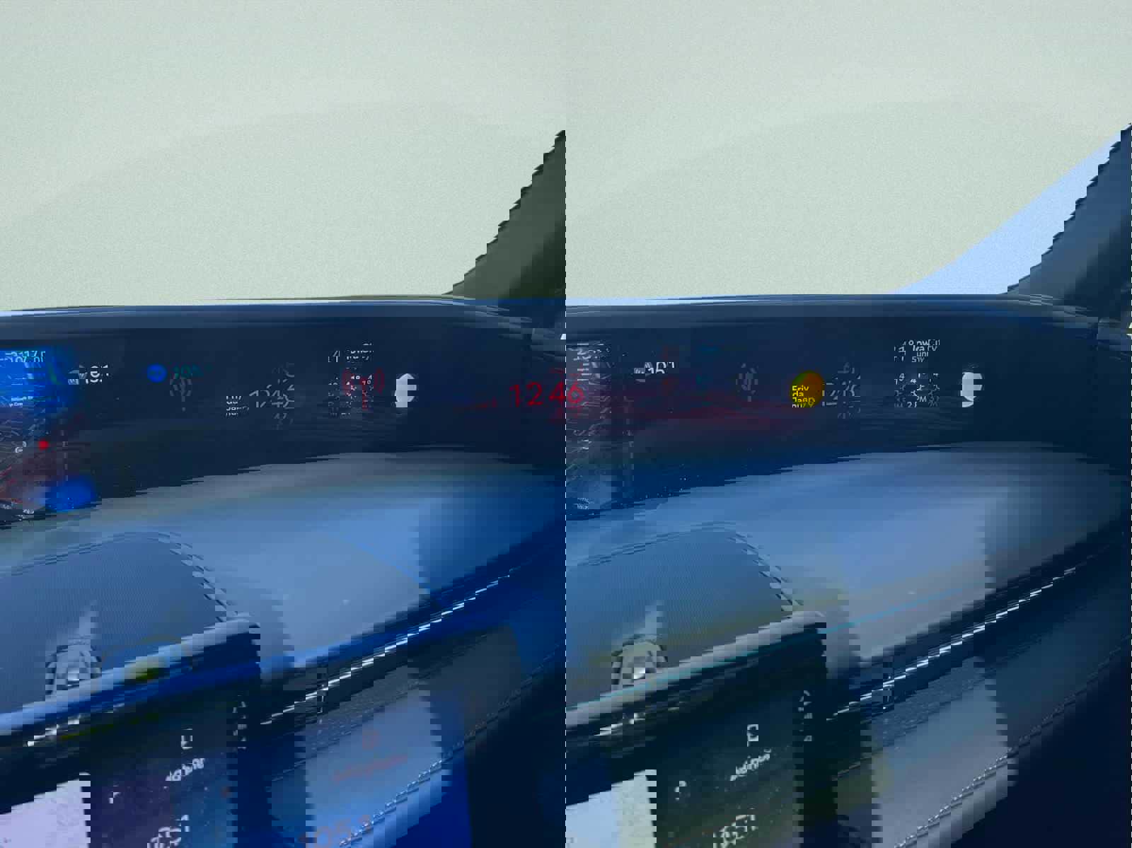 Used 2024 Lincoln Nautilus Reserve w/ Equipment Group 202A image 33