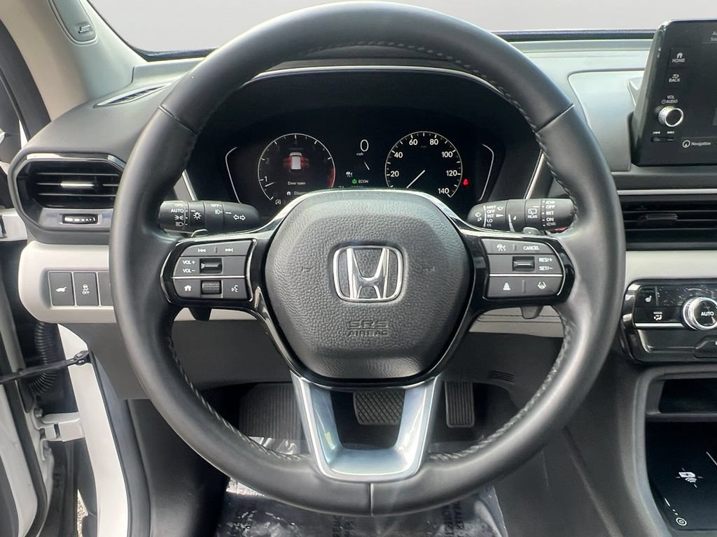 Certified 2024 Honda Pilot Touring image 12