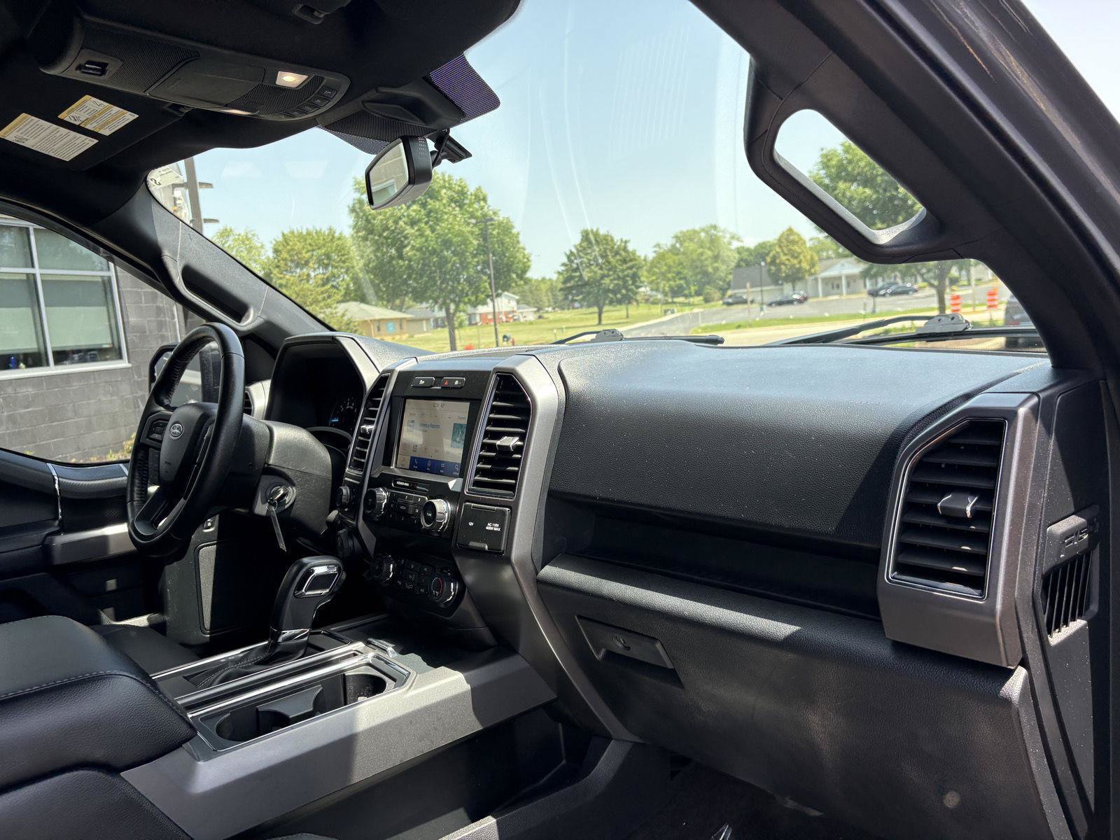 Used 2020 Ford F150 XLT w/ Equipment Group 302A Luxury AWD/4WD image 22