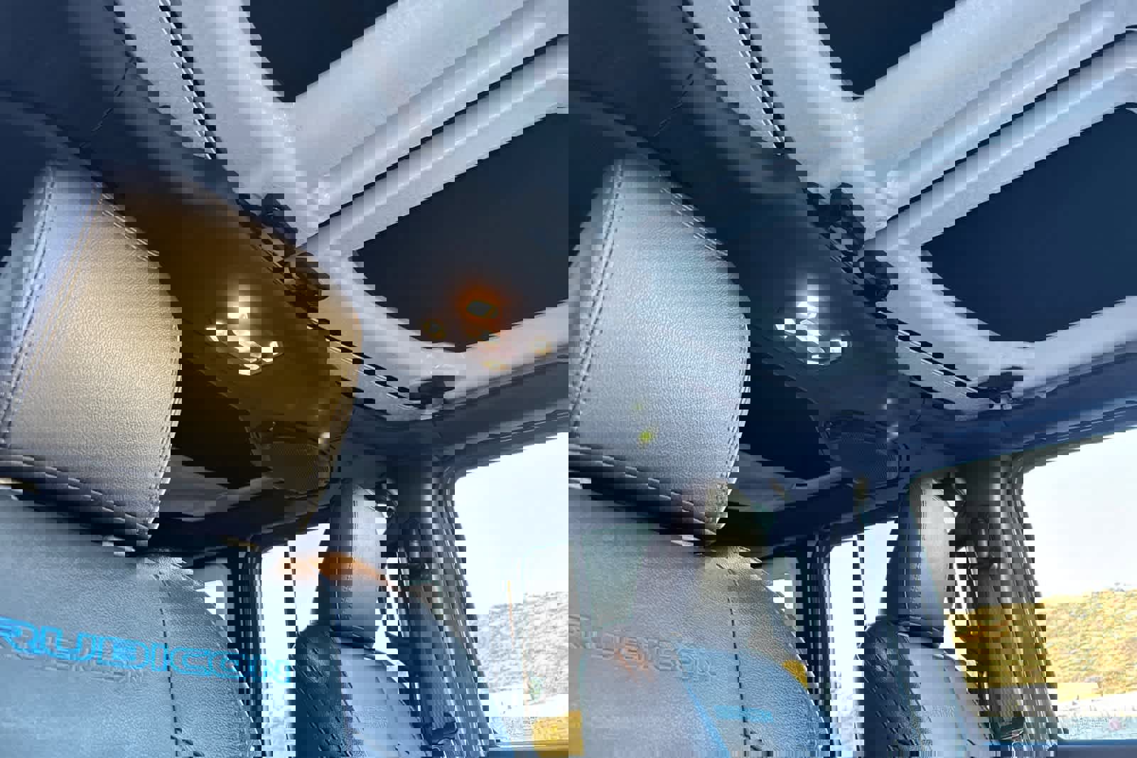 Used 2021 Jeep Wrangler Unlimited Rubicon 4xe w/ Cold Weather Group image 18