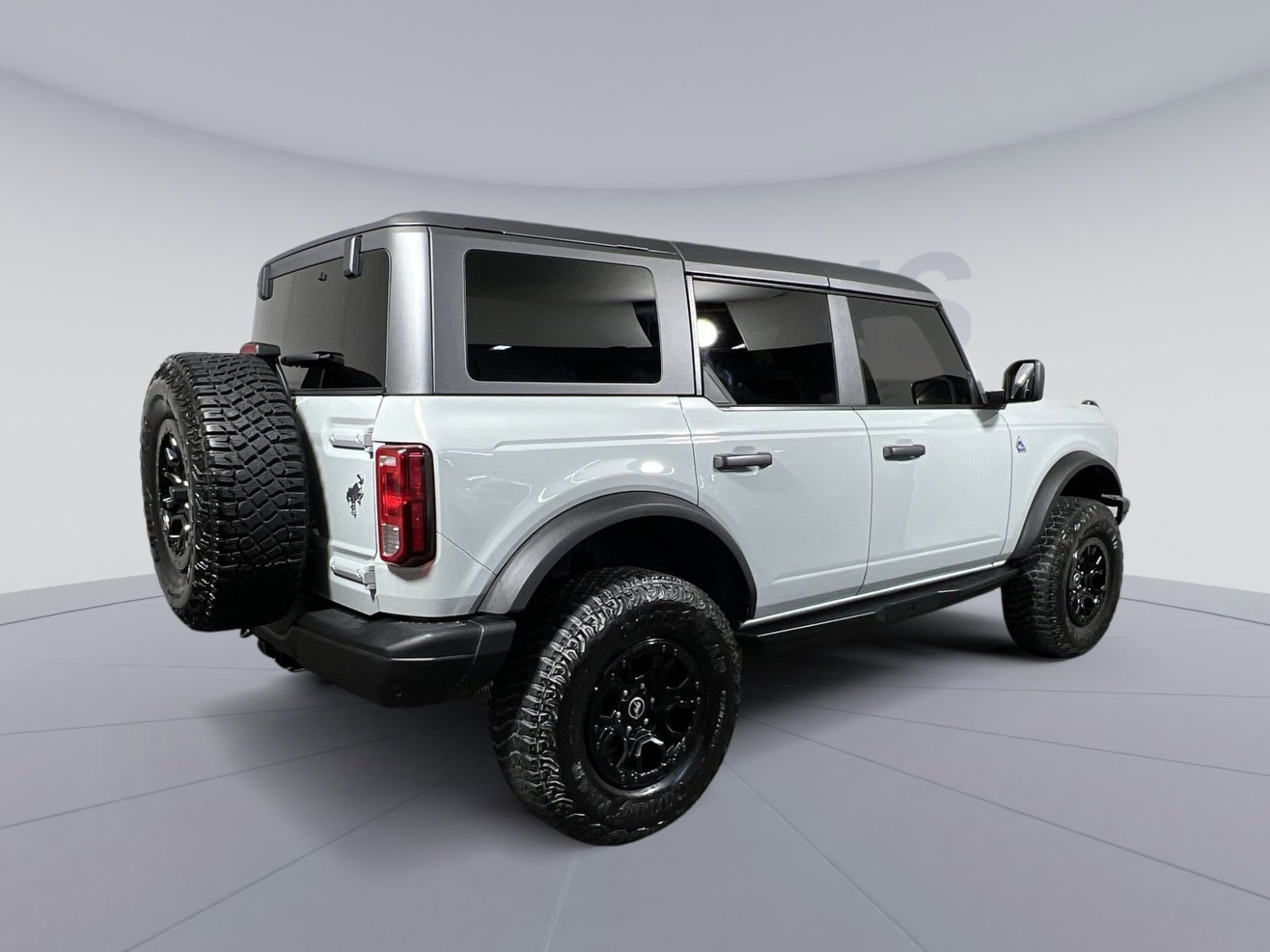 Used 2022 Ford Bronco Black Diamond image 11