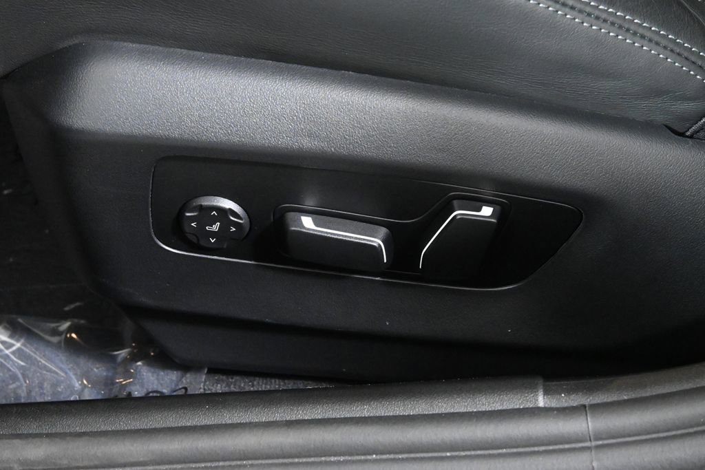 Used 2025 BMW M5 Touring AWD/4WD image 27