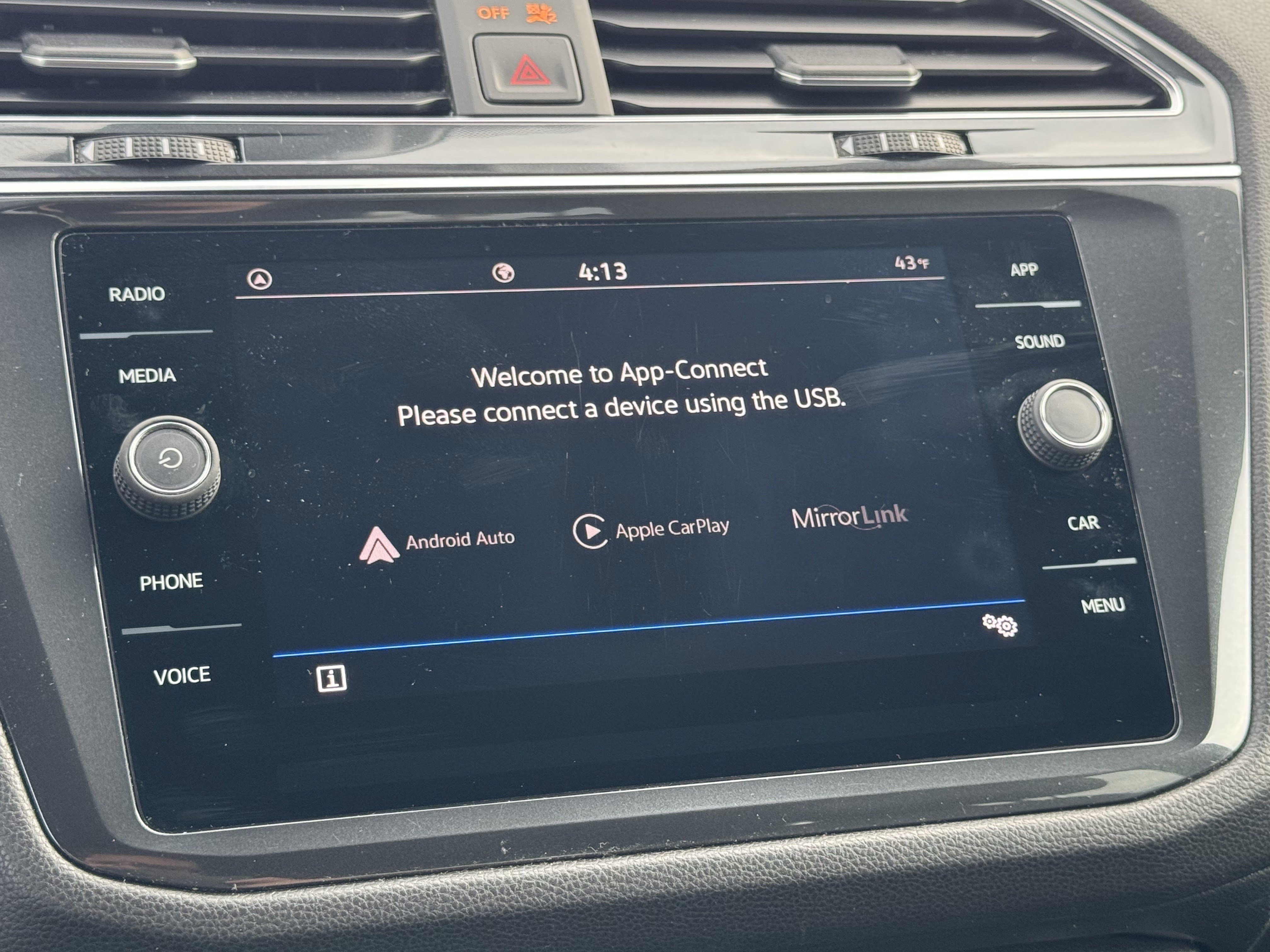 Certified 2023 Volkswagen Tiguan SE R-Line image 26