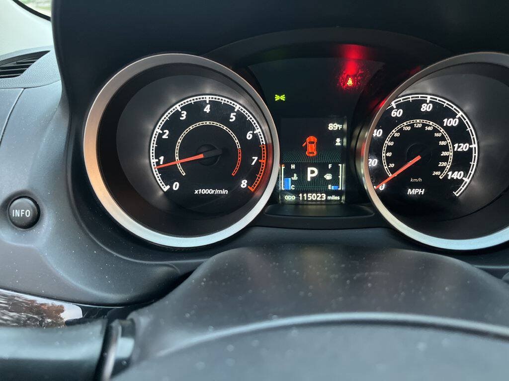 Used 2017 Mitsubishi Lancer ES FWD image 12