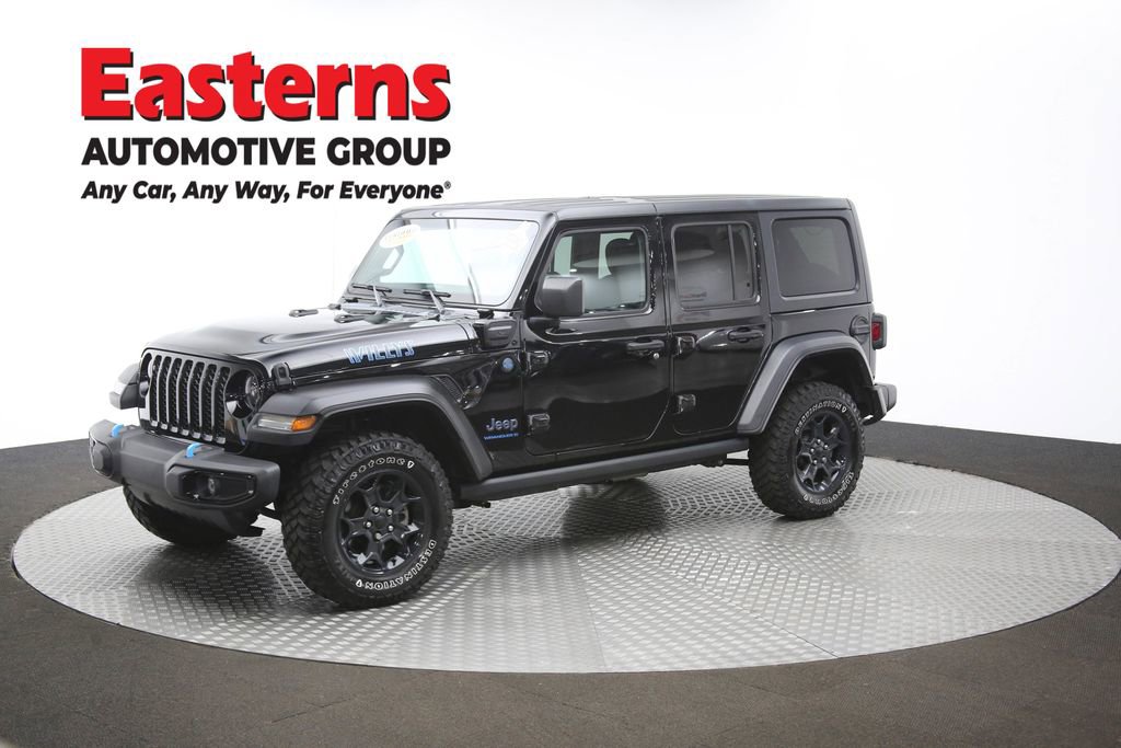 Used 2023 Jeep Wrangler Unlimited w/ Dual Top Group image 62