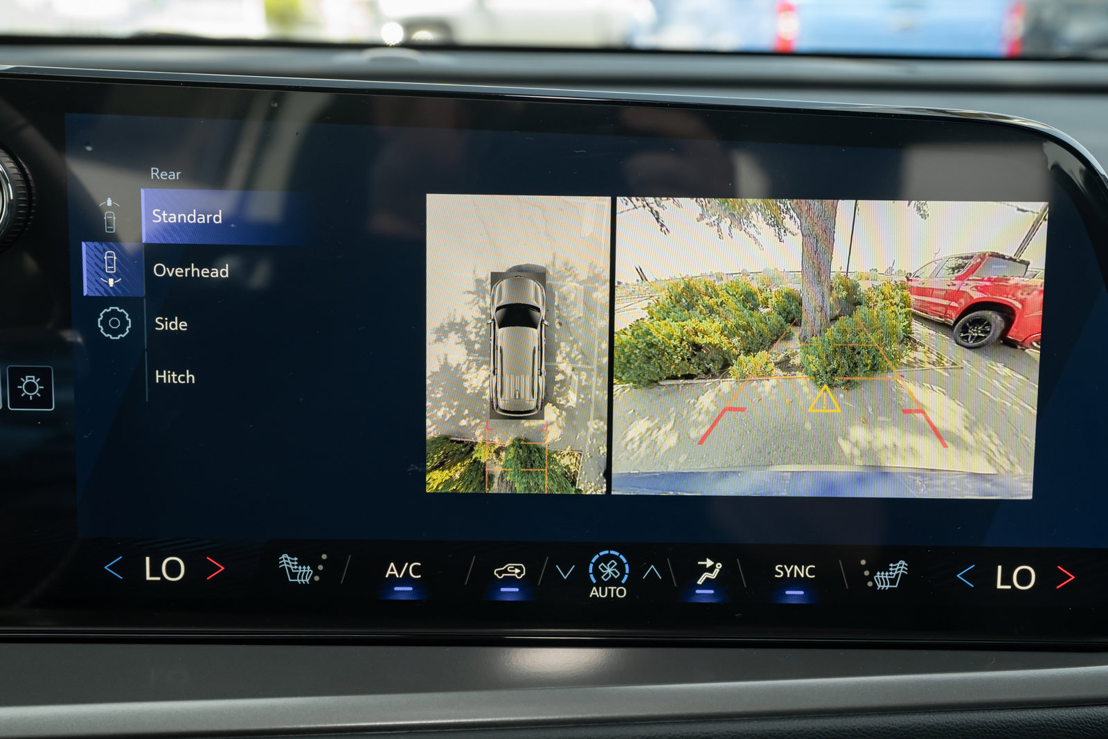 New 2026 Chevrolet Traverse LT w/ Driver Confidence Package image 26