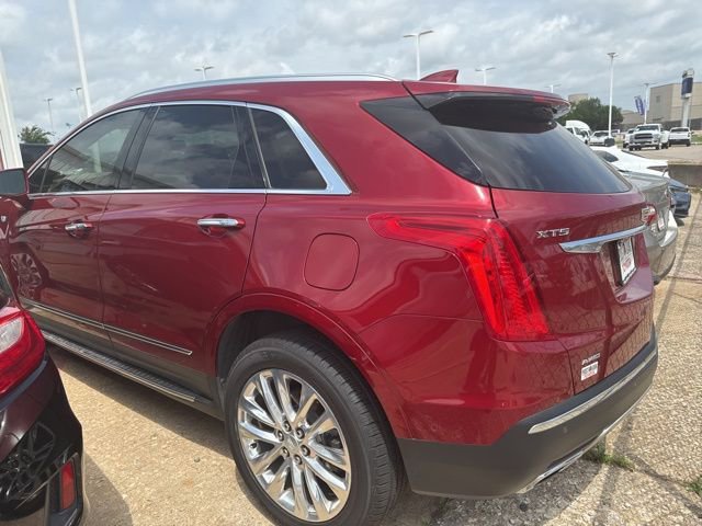 Used 2019 Cadillac XT5 Platinum AWD/4WD image 11