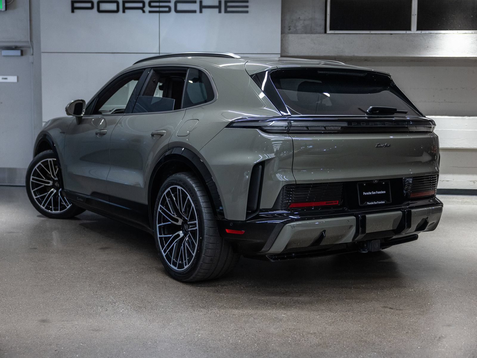 New 2026 Porsche Cayenne Turbo AWD/4WD image 3