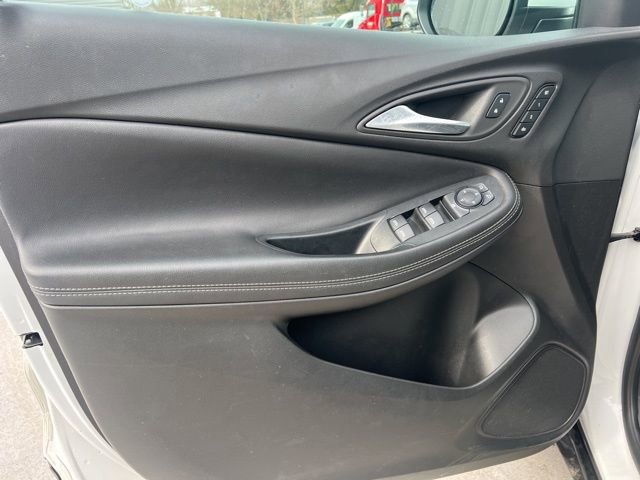 Used 2021 Buick Encore GX Essence w/ Experience Buick Package AWD/4WD image 19