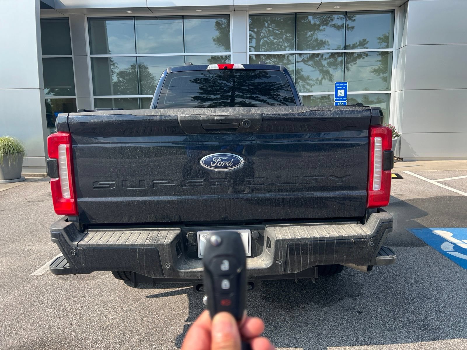 Used 2025 Ford F250 XL w/ STX Appearance Package AWD/4WD image 6