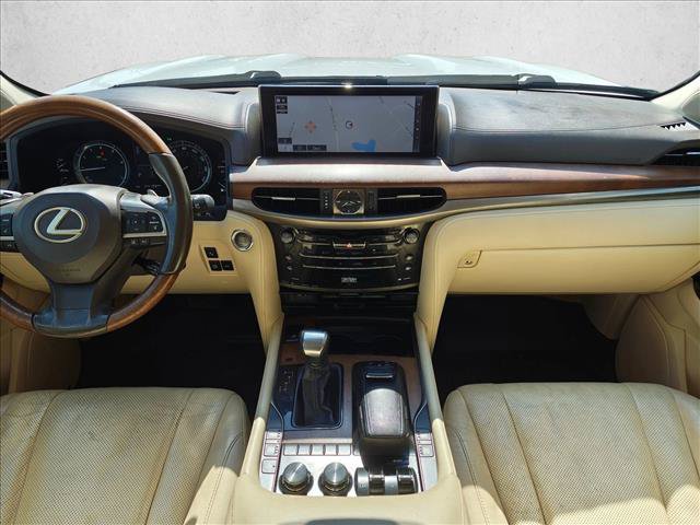 Used 2016 Lexus LX 570 4WD w/ Luxury Package image 19