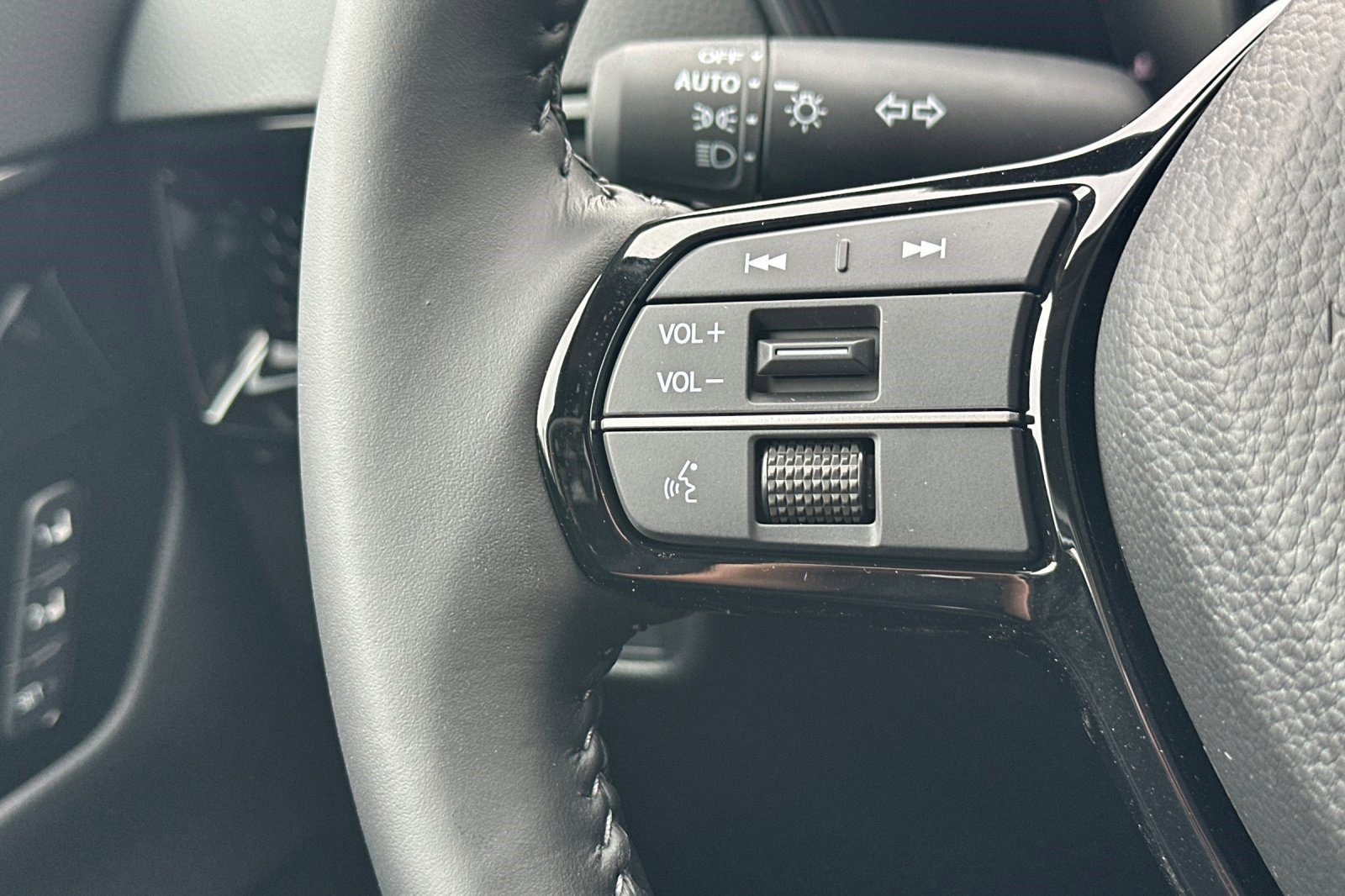 Certified 2026 Honda CR-V EX-L image 17