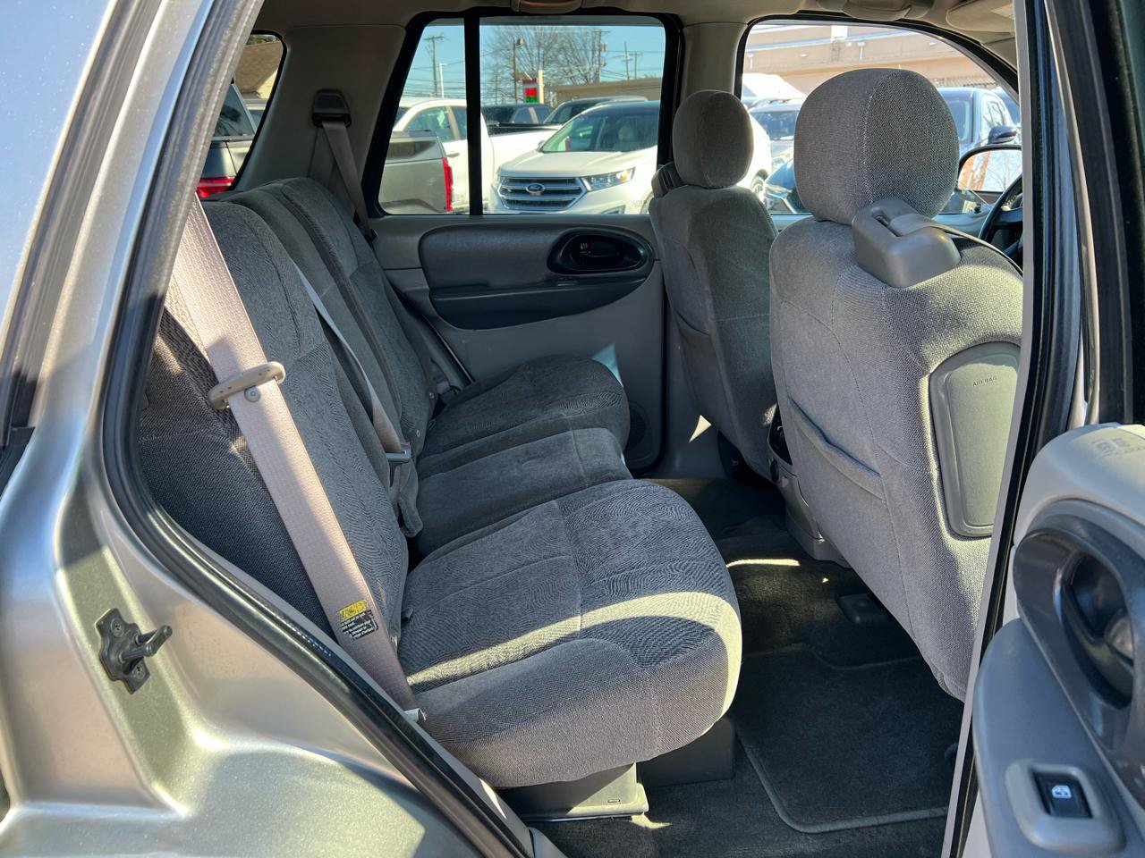 Used 2002 Chevrolet TrailBlazer LT AWD/4WD image 14