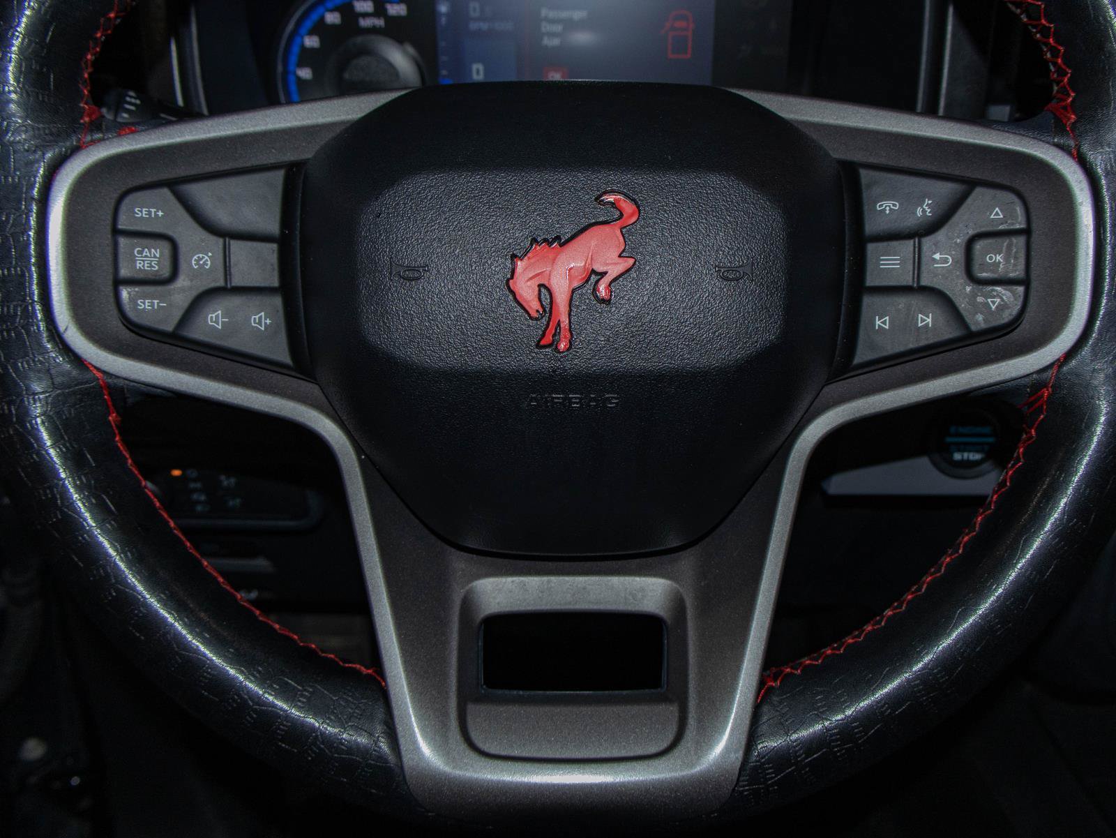 Used 2022 Ford Bronco 4-Door AWD/4WD image 11