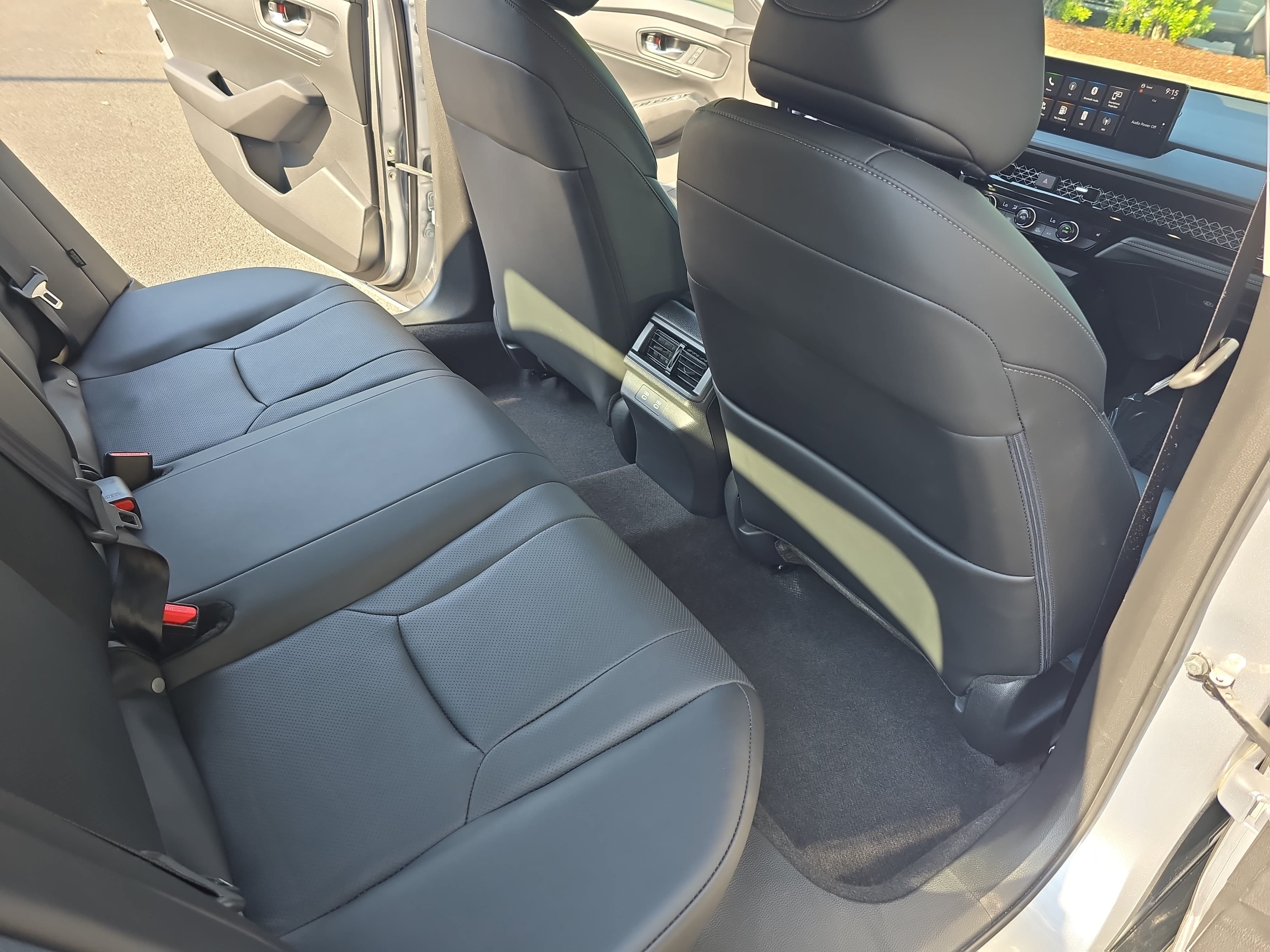 Used 2024 Honda Accord EX-L image 11