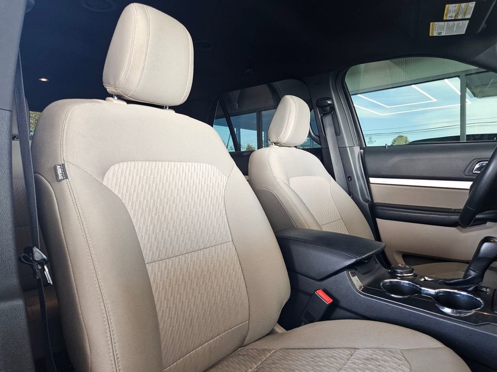 Used 2018 Ford Explorer 4WD image 9