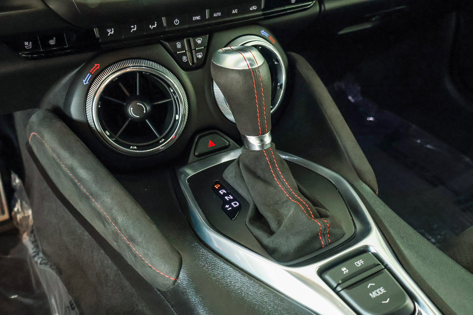 Used 2018 Chevrolet Camaro ZL1 image 8