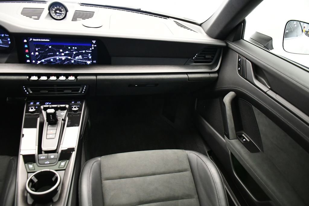 Used 2023 Porsche 911 Carrera GTS image 25