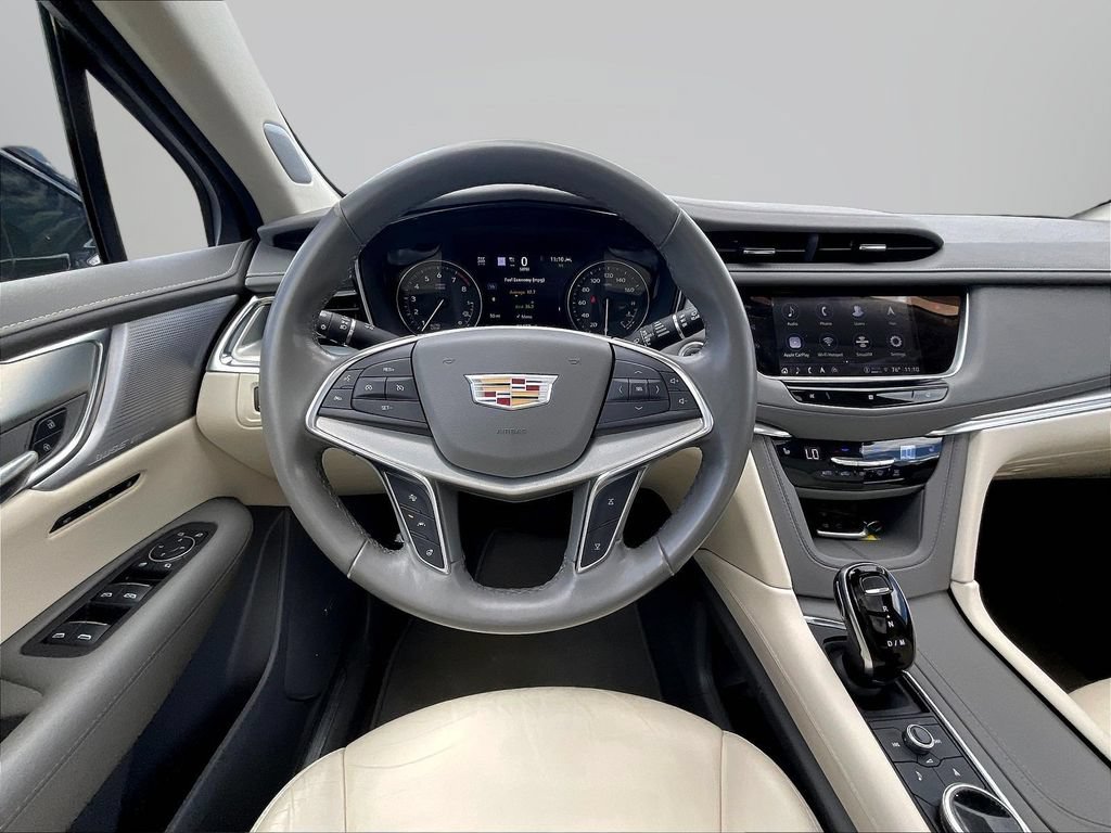 Used 2021 Cadillac XT5 Premium Luxury AWD/4WD image 8