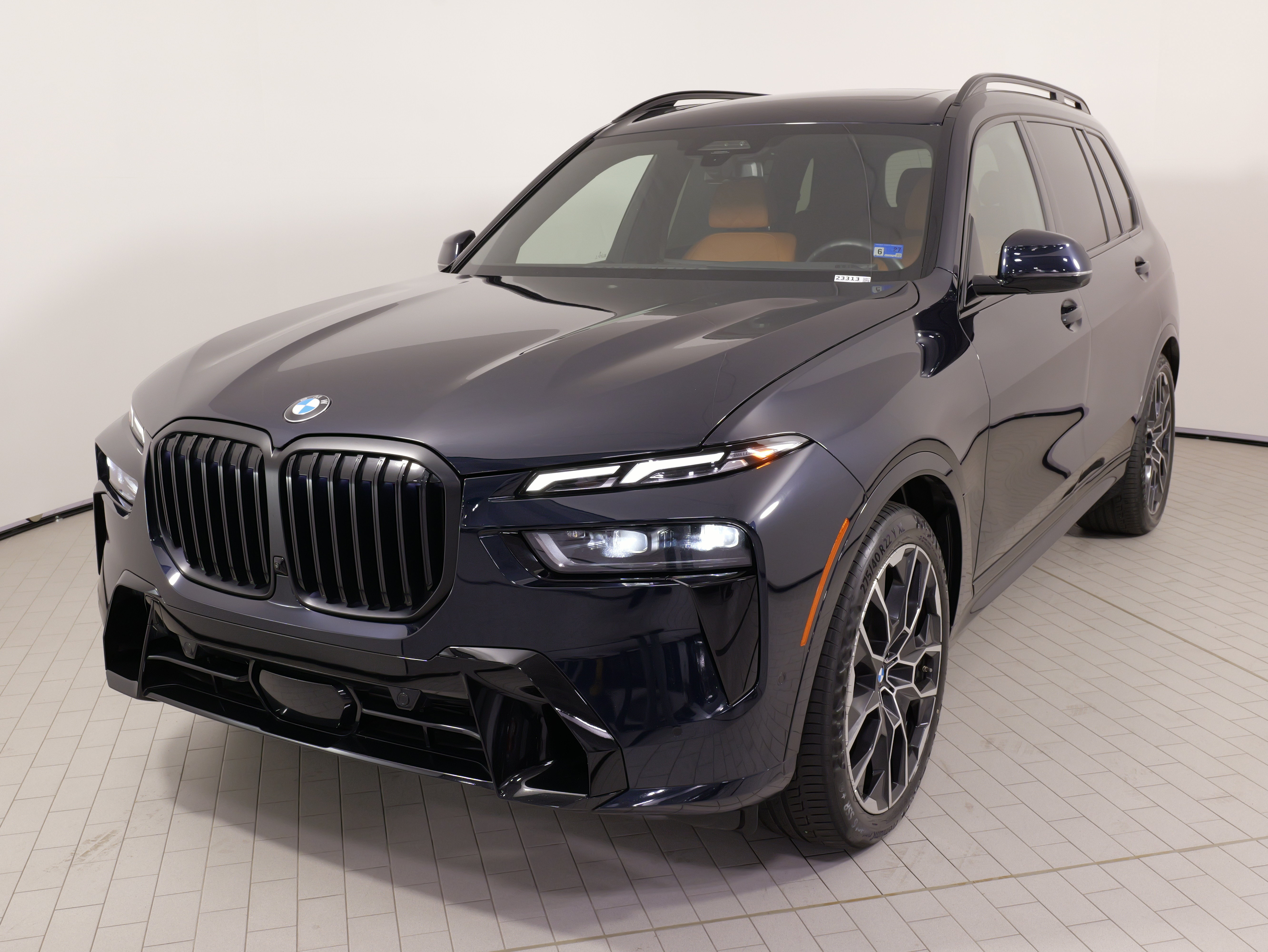 Used 2026 BMW X7 xDrive40i w/ Executive Package AWD/4WD image 4