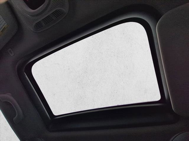 Used 2024 MINI Cooper SE image 16