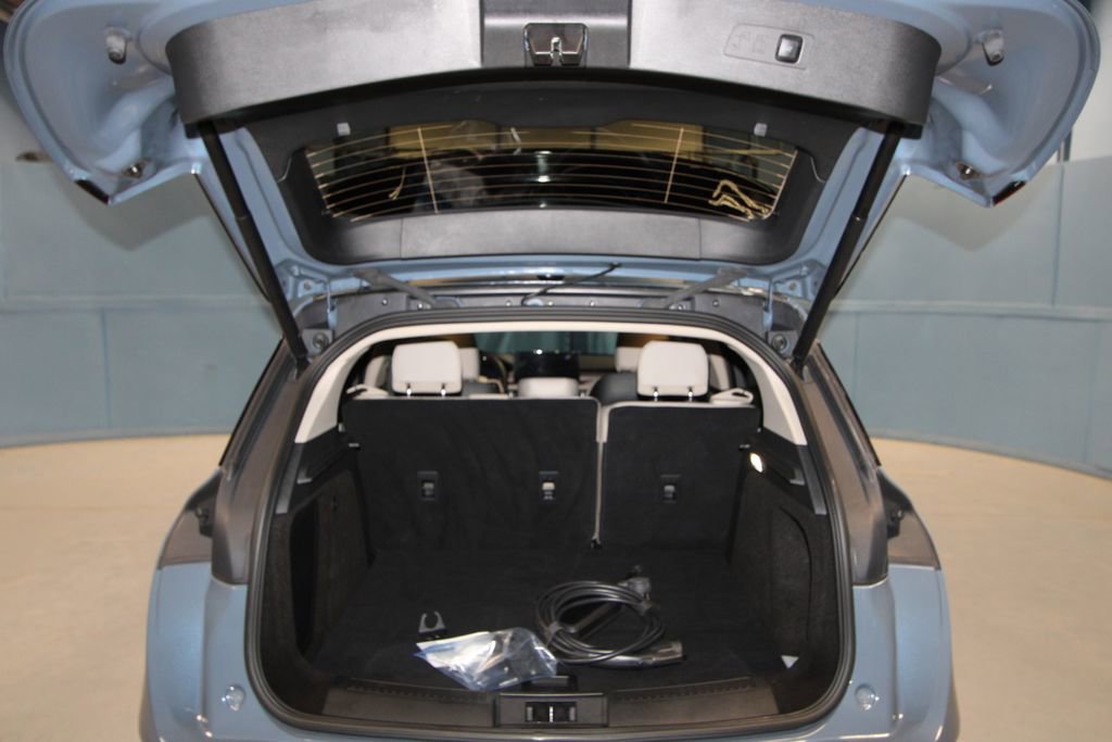 Used 2025 Lincoln Corsair Grand Touring w/ Towing Package image 39