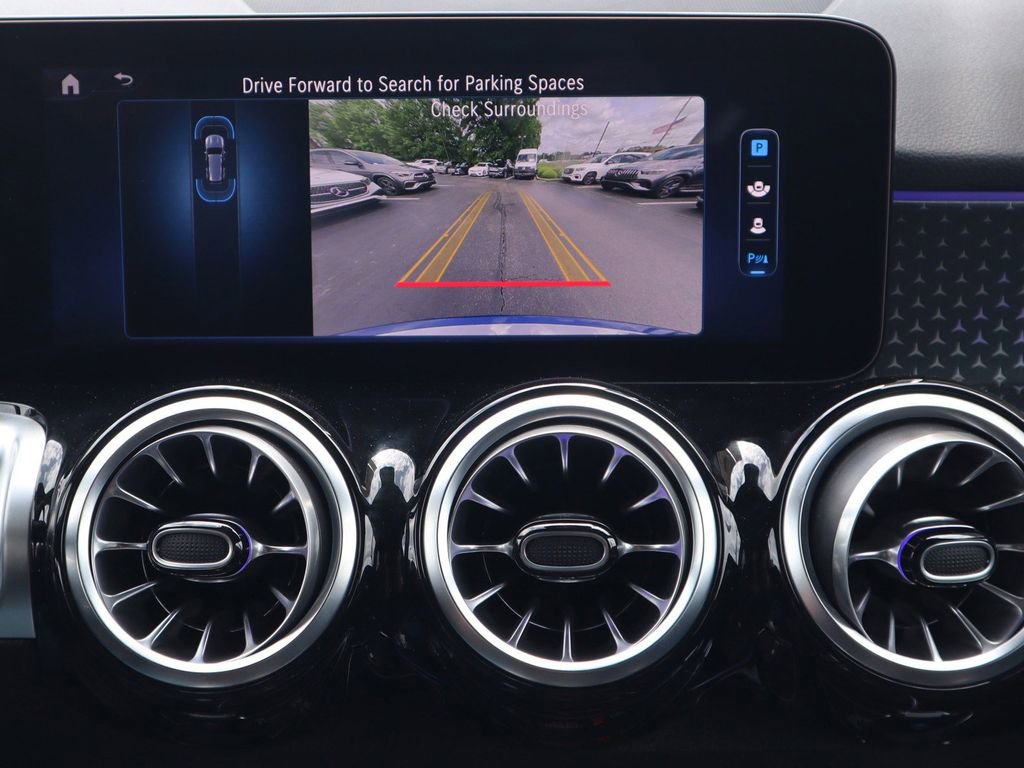 Certified 2024 Mercedes-Benz GLB 250 image 16