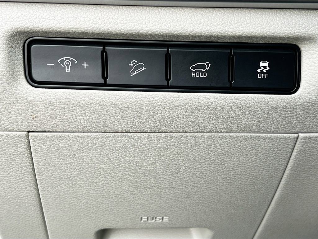 Used 2025 Kia Telluride S AWD/4WD image 21