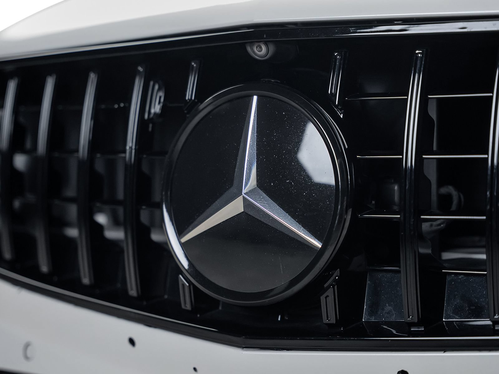 Used 2015 Mercedes-Benz S 550 4MATIC Coupe w/ Premium 1 Package image 5