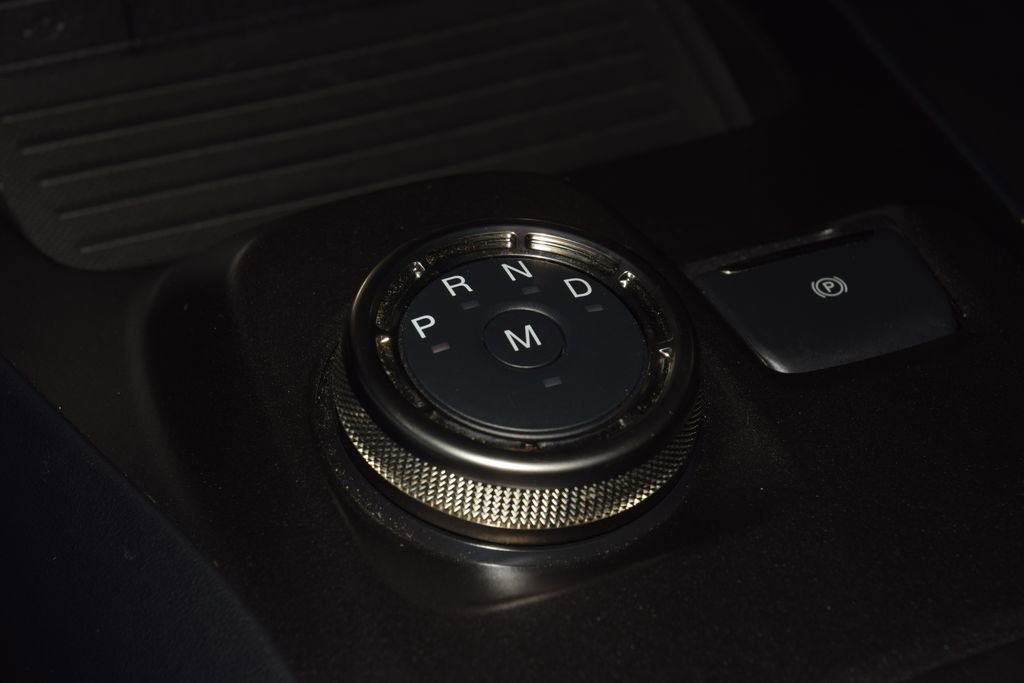 Used 2021 Ford Mustang Shelby GT500 w/ Technology Package image 31