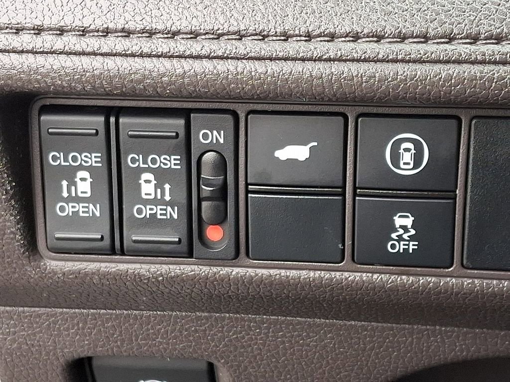 Used 2023 Honda Odyssey EX-L image 24