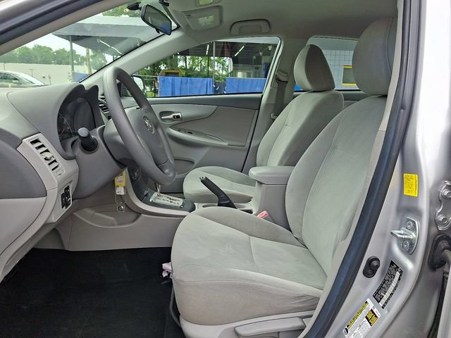 Used 2010 Toyota Corolla FWD image 14