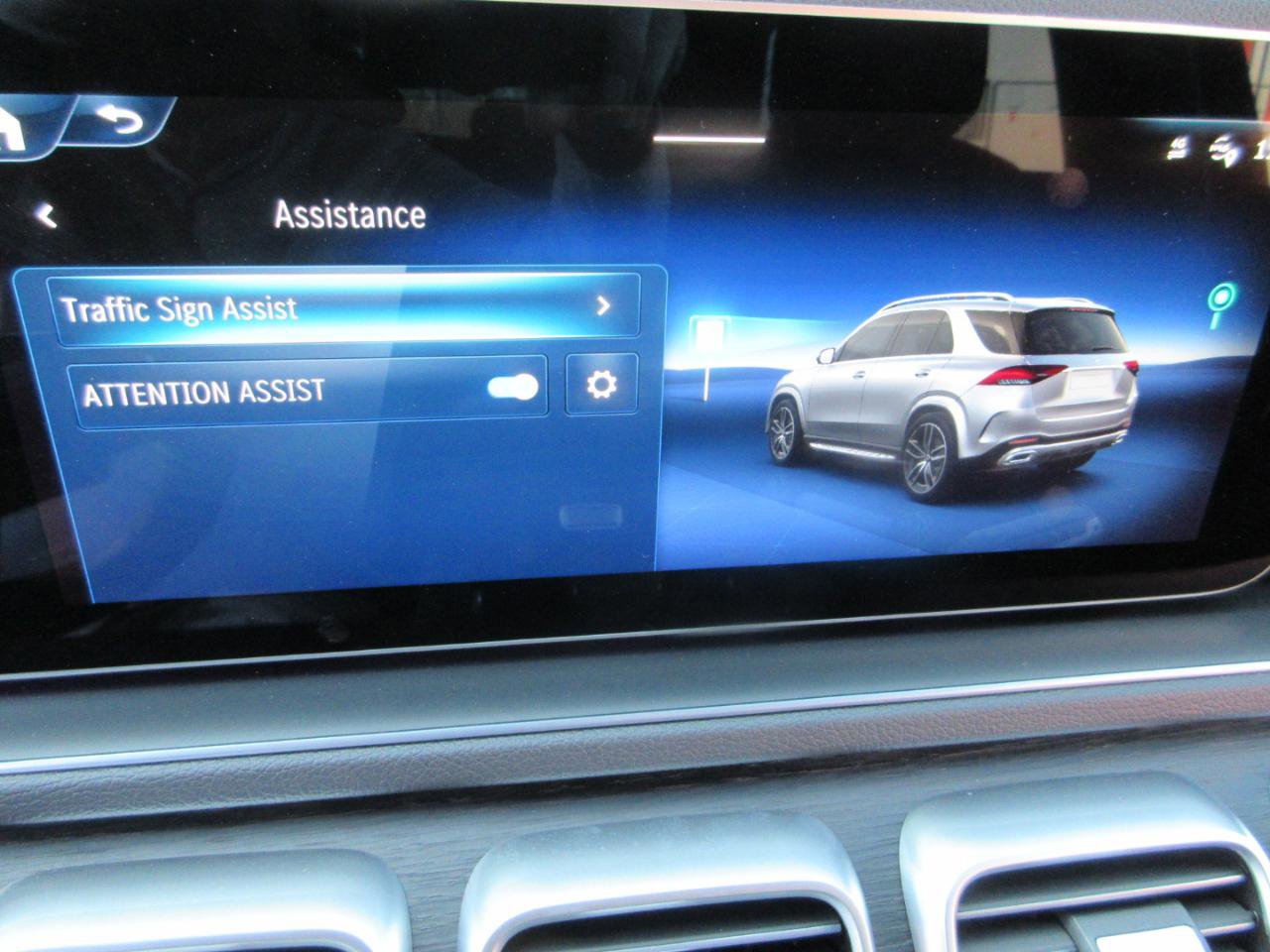 Used 2025 Mercedes-Benz GLE 580 4MATIC image 59