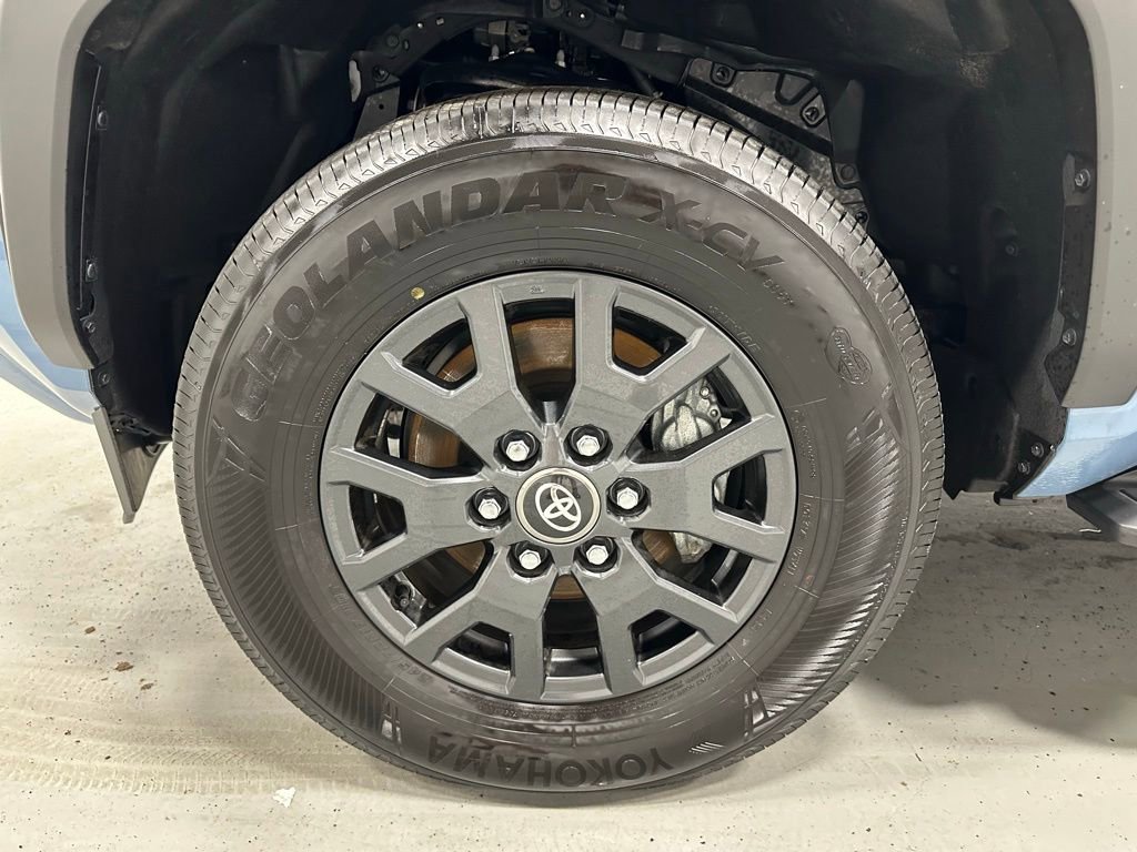 Used 2025 Toyota 4Runner SR5 image 62