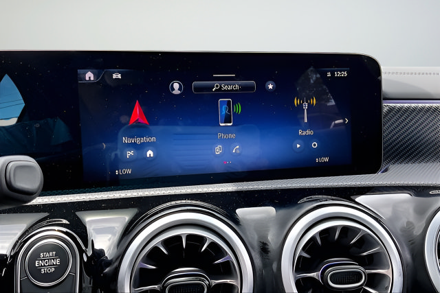 Certified 2025 Mercedes-Benz CLA 250 image 21