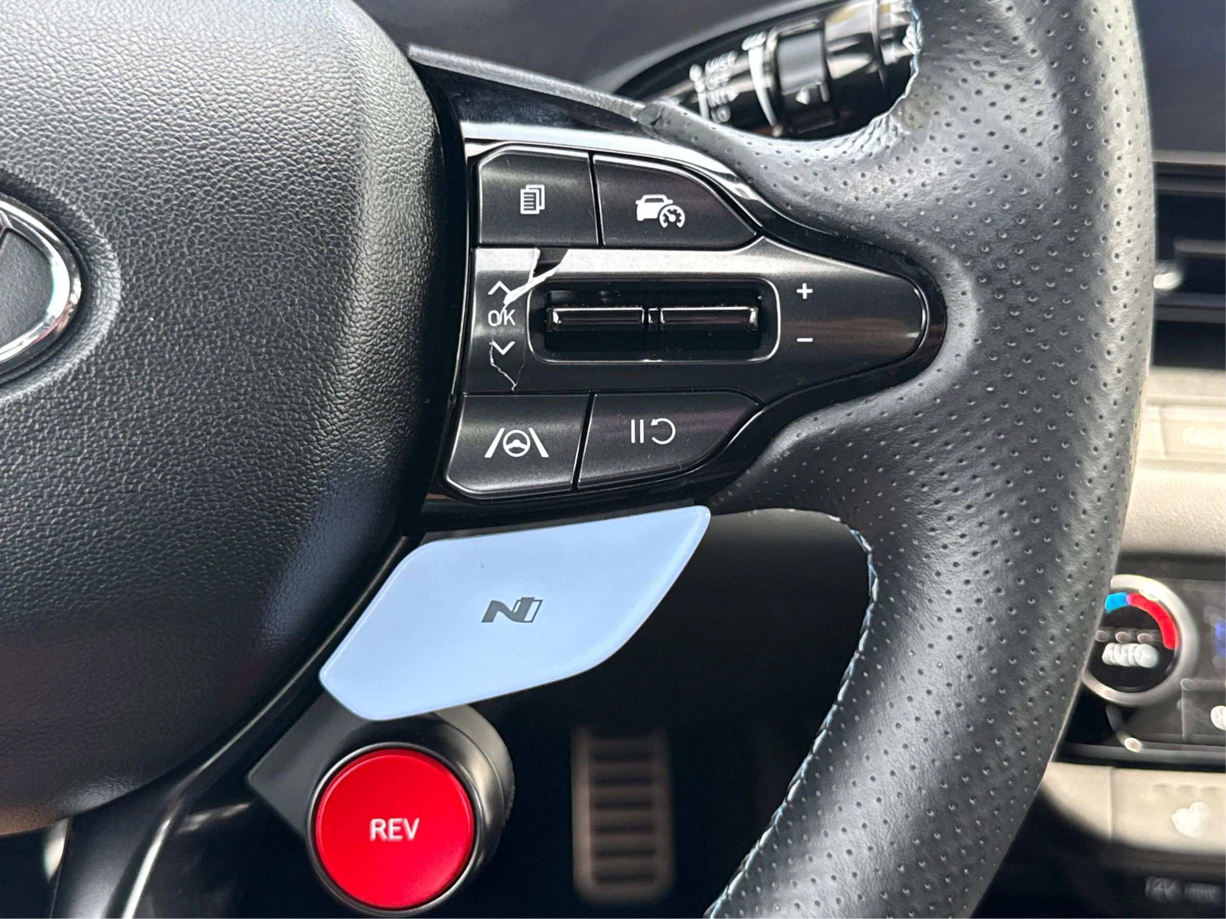 Used 2023 Hyundai Elantra N FWD image 35